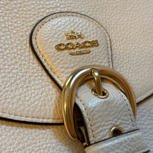 White Coach Saddle Bag with gold hardware - Picture 3 of 8